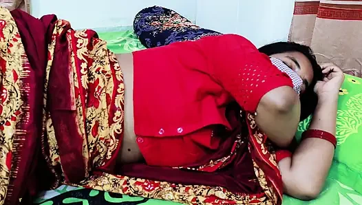 Naughty step-mom know how to satisfy her step-son Desi saree wear stepmom fuck xxx