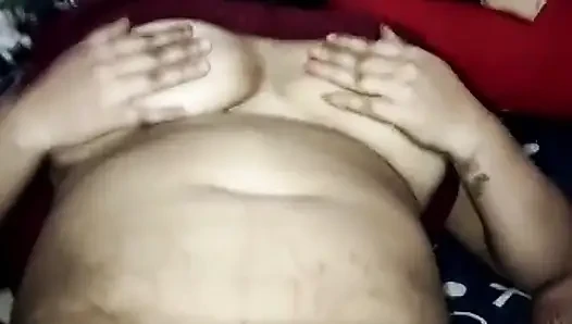 Meri Randi biwi lund maang rahi hai