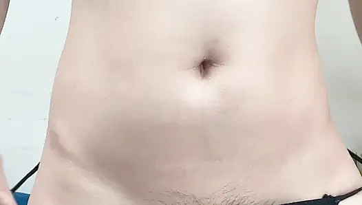 Close up - ngentot lubang pantat mungil hana pakai dildo dan memek imut asia - close up