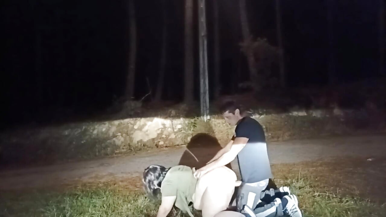Outdoor sex with a mature