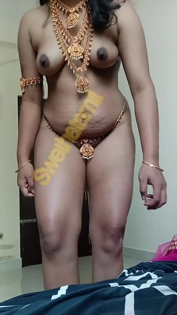 Spectacular moment from "Tamil Wife Naked Jewel dance Tamil Songs"