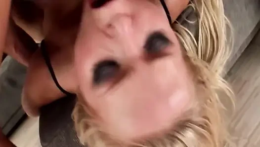 Mein Bruder Und Ich Ficken Die Blonde Nachbarin so Hart Das Sie Nicht Mehr Klar Denken Kann