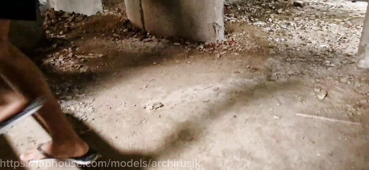 I Fucked a Twink Passerby with a Big Dick Right on the Side of the Road at an Abandoned Hospital