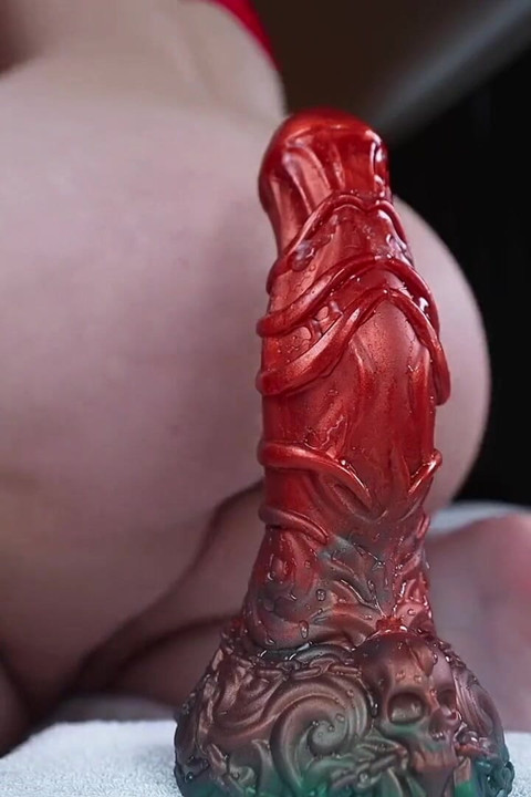 Taking My Dragon Toys Deep in Ass