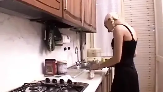 Seks anal di dapur