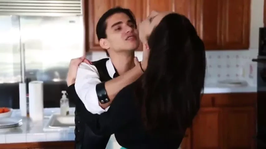 Kimberly Kane 继母