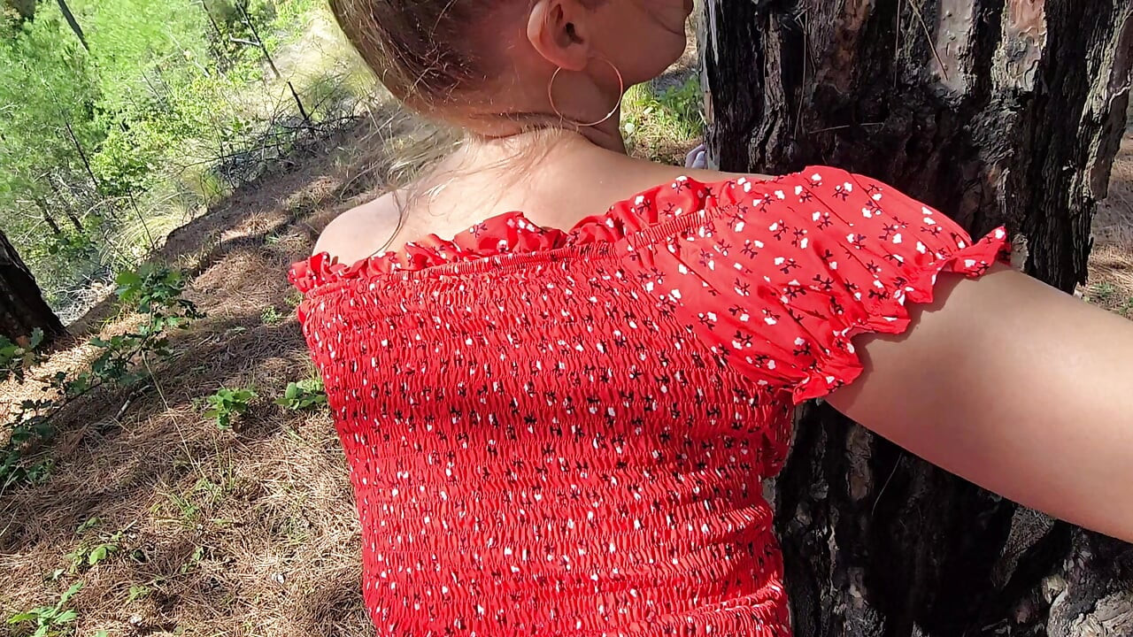 मैं एक जंगली समुद्र तट पर एक सुंदरी से मिला।