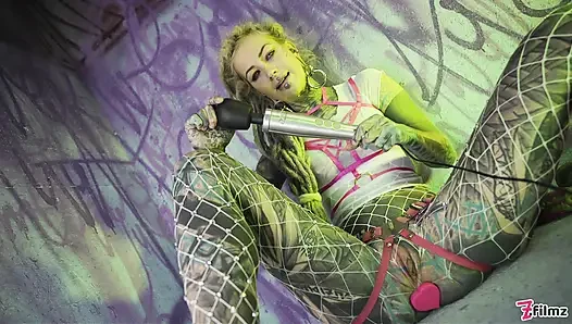 Solo DP Session with Buttplug and Doxy Toy