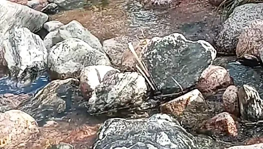 Schöne reife ehefrau und ein schöner ANAL im freien auf dem fluss