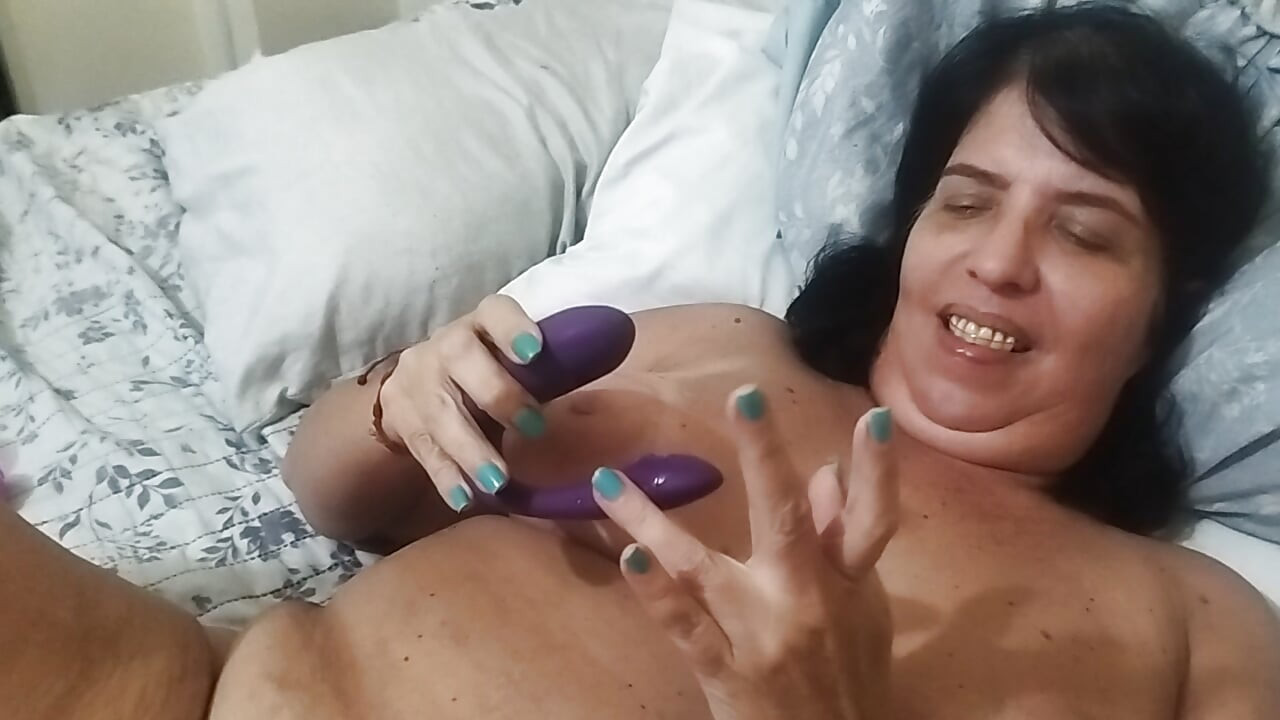 I Record My Wife Masturbating Without Editing