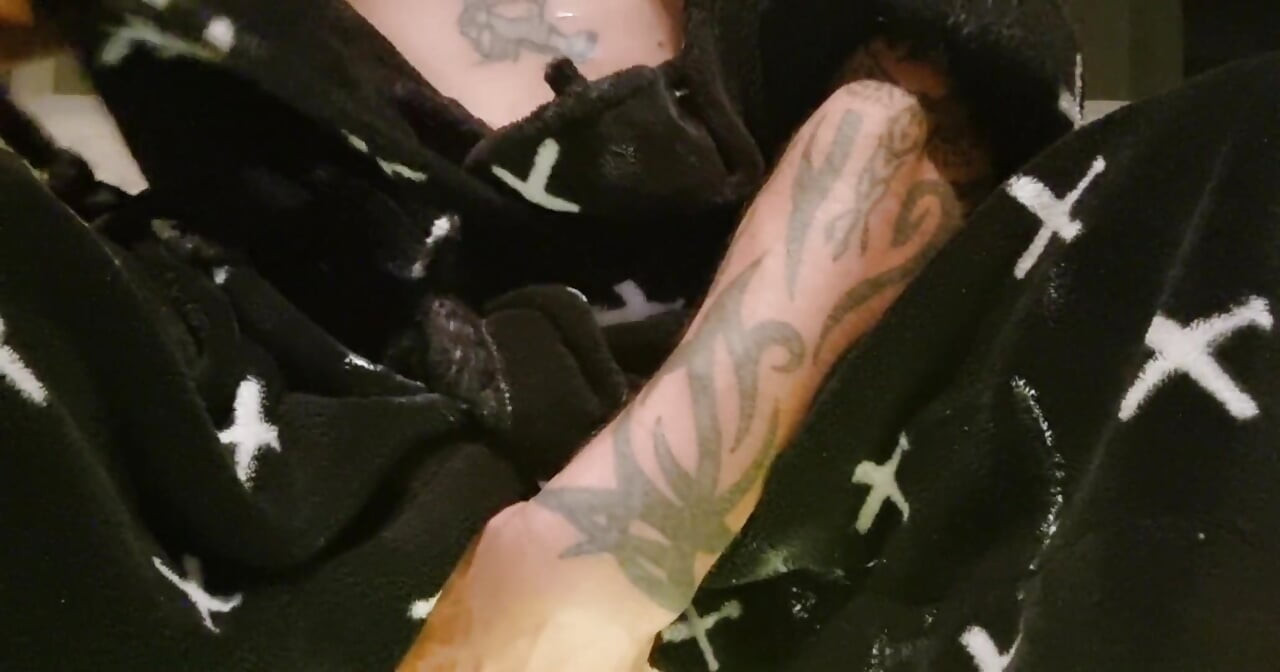 Playing with my hole and cumming hard.