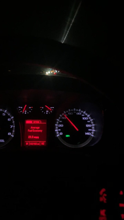 親友は私の胸を撫でるのが大好きで、私を濡らしてしまう