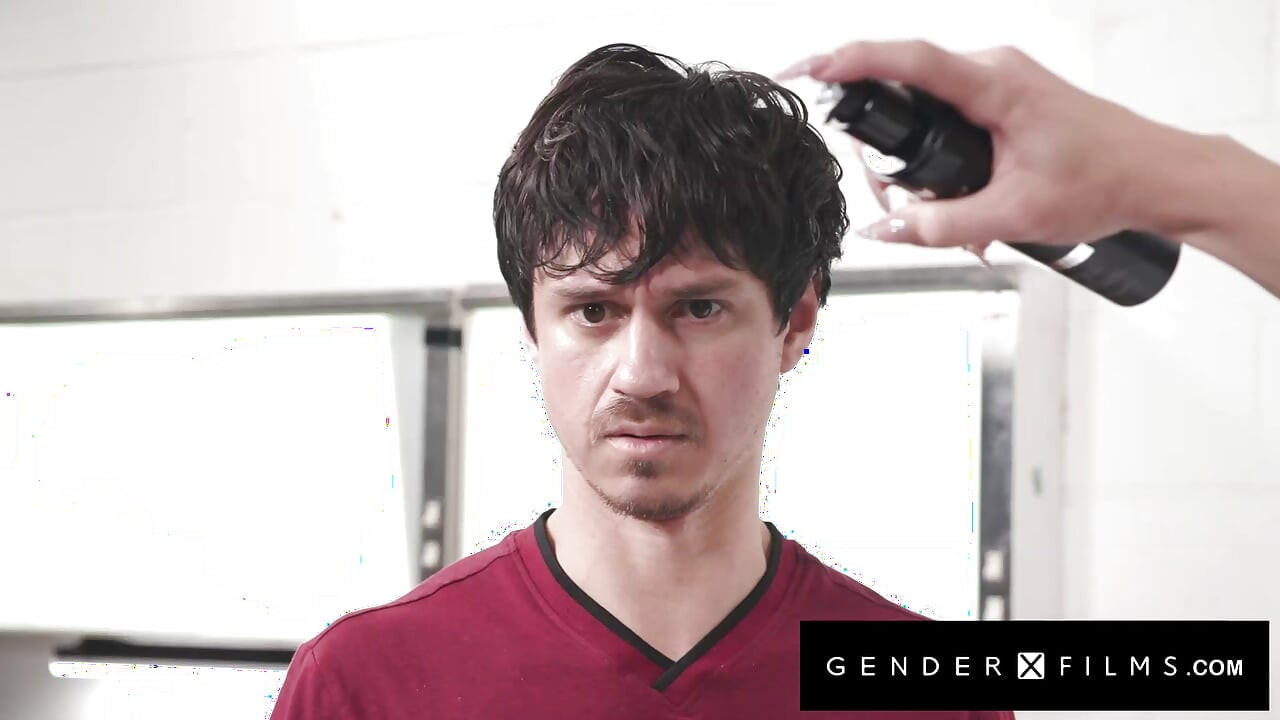 GENDERX FILMS - trans pielęgniarka Jade Venus Flip rucha pacjenta w banku nasienia
