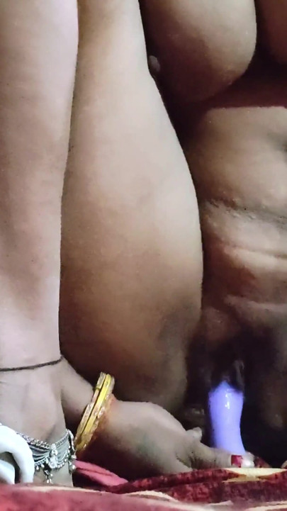 Indian Aunty Vibration Very Hot Enjoyed Video Desi Orgasam Sex Indian Aunty Vibration Enjoy Sex Fingerings Sex Videos Desi Sex | Clip 2