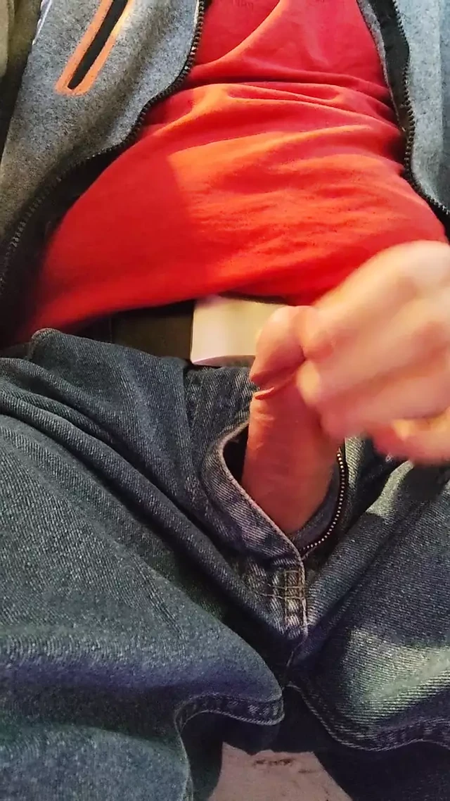 I jerk my dick in my garage