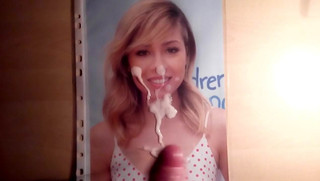 Cum on Jennette McCurdy