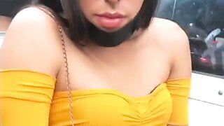 Tranny Natalia gravada no metrô - pornô amador