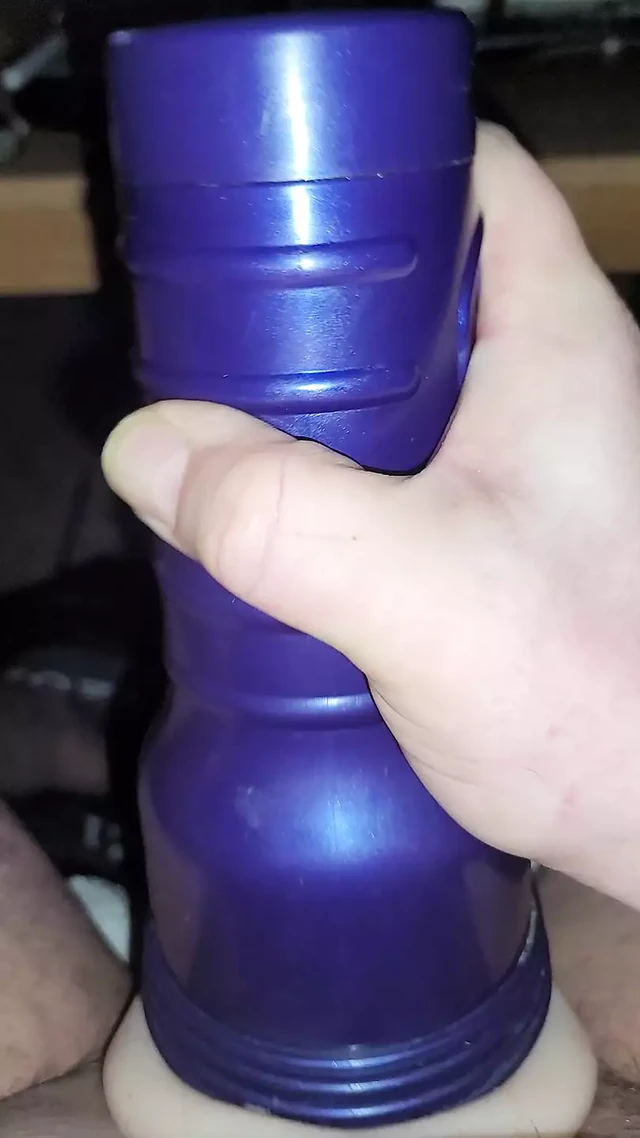 Fucking my new Dillion Harper fleshlight sleeve