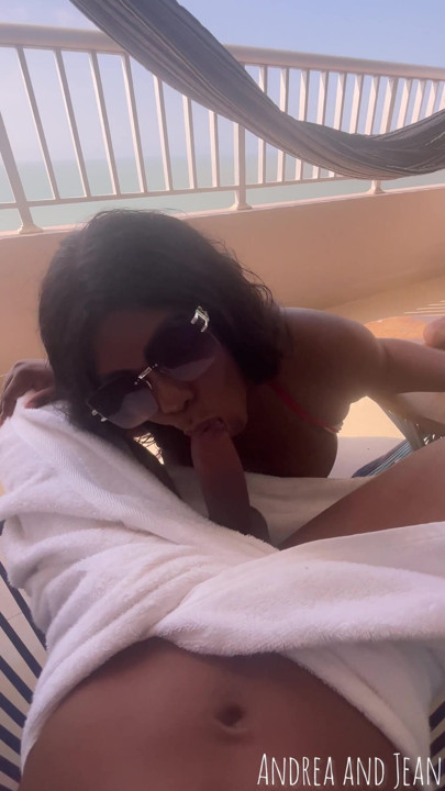 Beautiful Colombian On The Beach I Seduce Her To Take Her To My Room | Clip 1