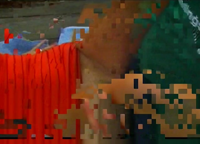 Azgın yaşlı adam piknik alanında sarışın orta yaşlı seksi kadını sikiyor