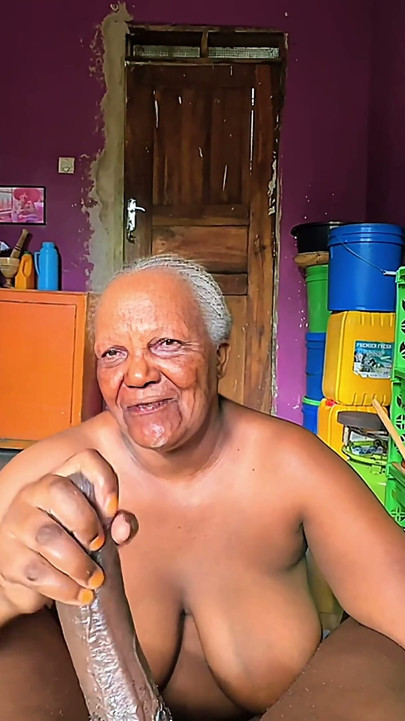 Big Beautiful Busty Granny Wanted to Taste My Cum