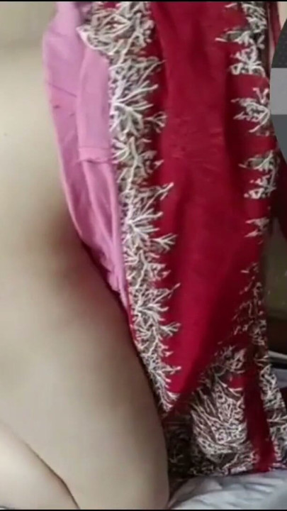 ভাবি ঘরে নিজের বয়ফ্রেন্ড ডেকে চুদির চুদাই করল | ক্লিপ ১