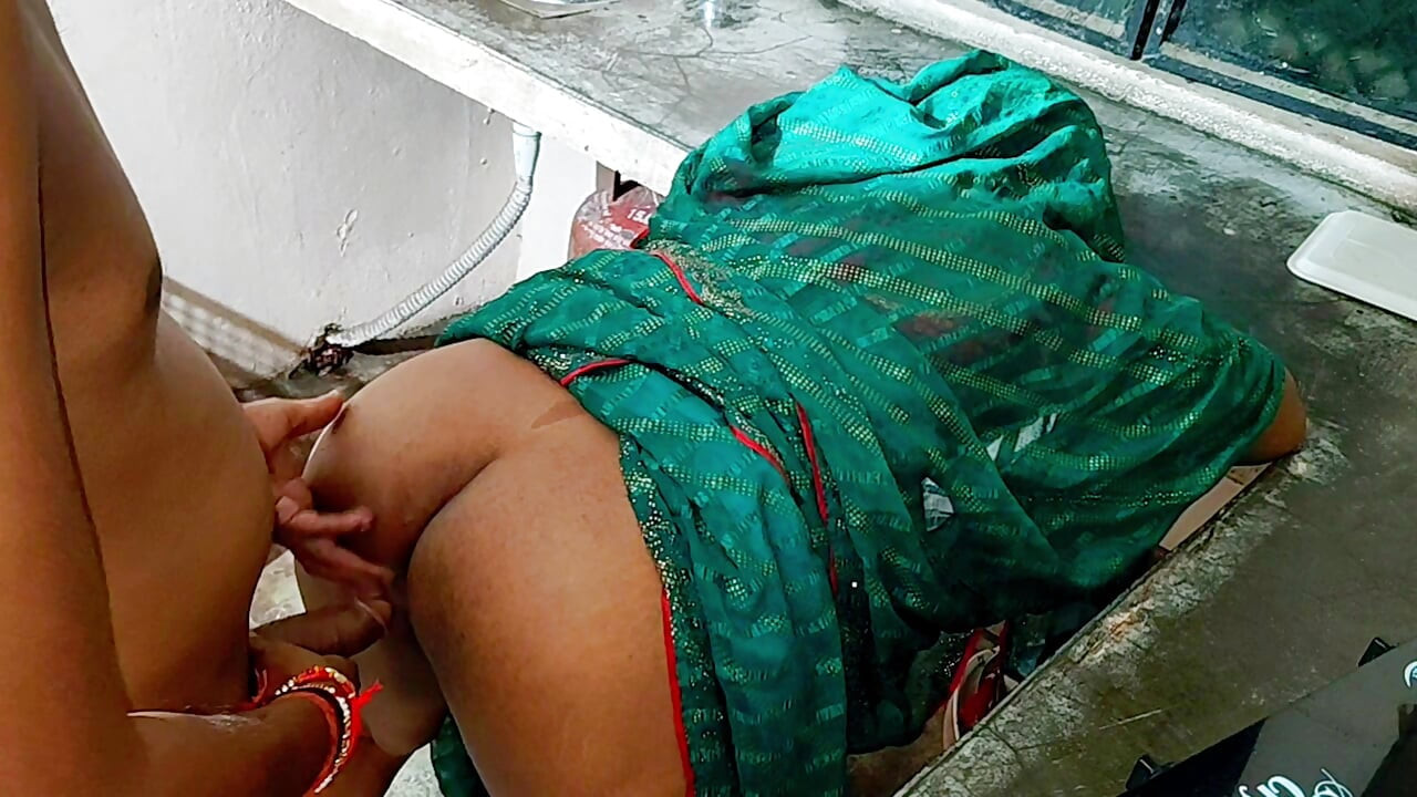 Desi bhabhi fuking hindi audio