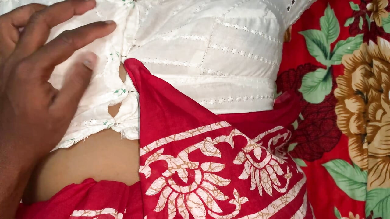 DESI VDOVA ZŮSTALA SAMA, JEJICH PŘÍBUZNÝ JI OŠUKAL, HARDCORE SEX SEXY BHABI