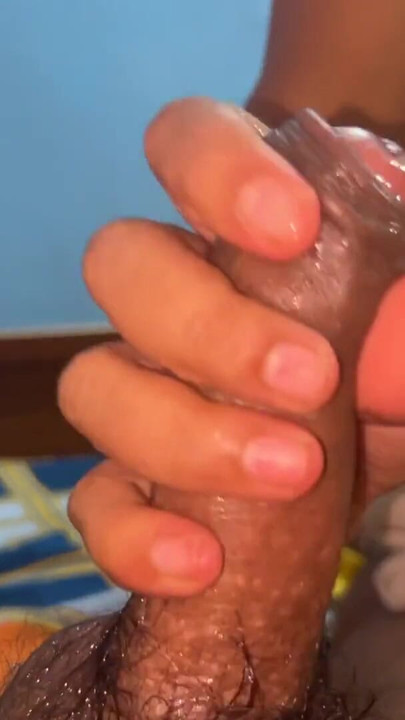 Vídeo jabardast de facefuck de esposa desi | Clip 1