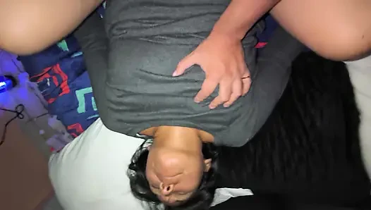 The neighbor's wife runs away and comes to my house to all night