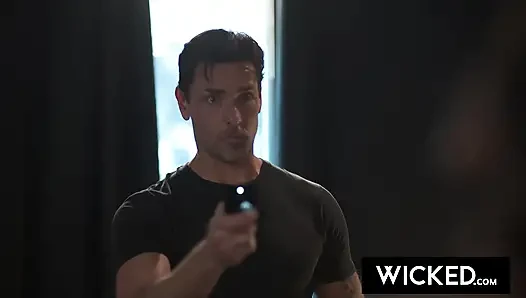 WICKED - kimberly kane, brünette mit dicken titten, hart und tief gefickt