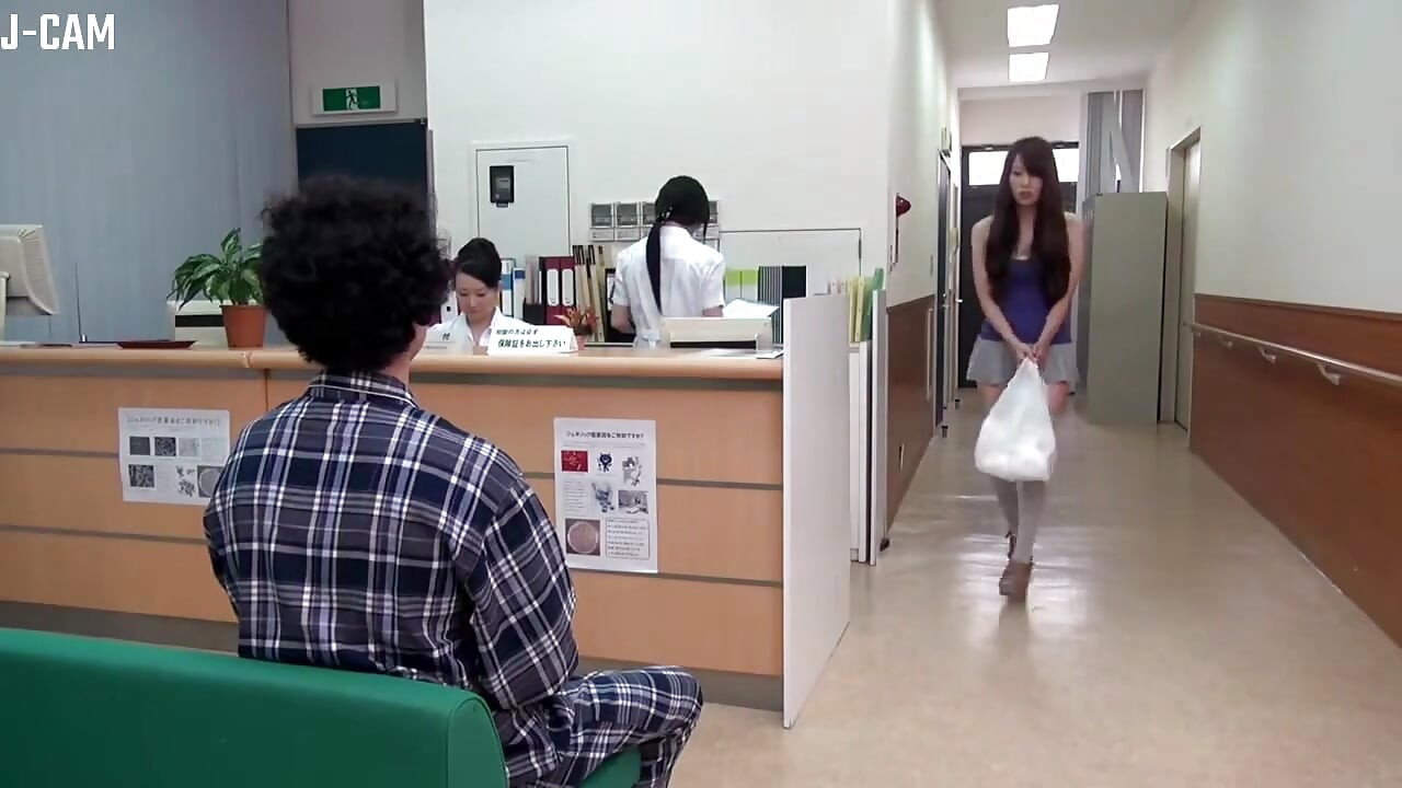 I Was Knocked Down by the Temptation of a Woman Visiting Her Boyfriend Part 1