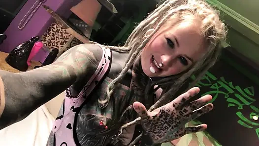 Horny Alternative Tattooed Girl Shows Her Sex Toys With Ass Plug In