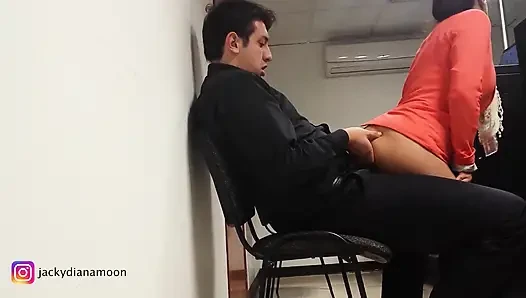 My secretary can't hold back and asks me for sex in the office.