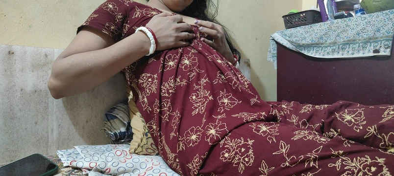 Had sex with Bengali bhabhi during the day water came out of sister-in-law's chud