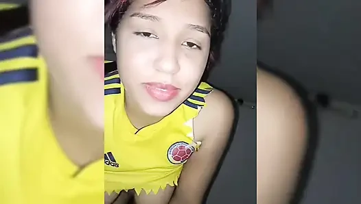 My Girlfriend Gives Juicy Head