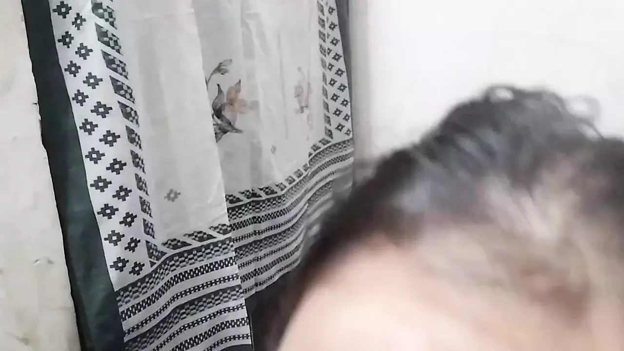 Indian muslim girl ko paise dekar jabar dasti pela