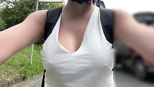 Menjemput ayah tiriku setelah kuliah untuk mengisi memeknya dengan susu