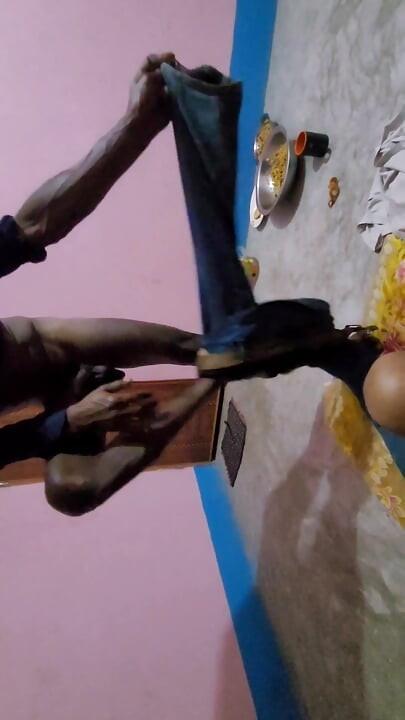 Aku Adalah Gadis Seksi Bangladesh. Aku Membuat Video Panas Dan Seksi. Aku Butuh Pasangan Seks. Aku Gadis Yang Hot Banget.