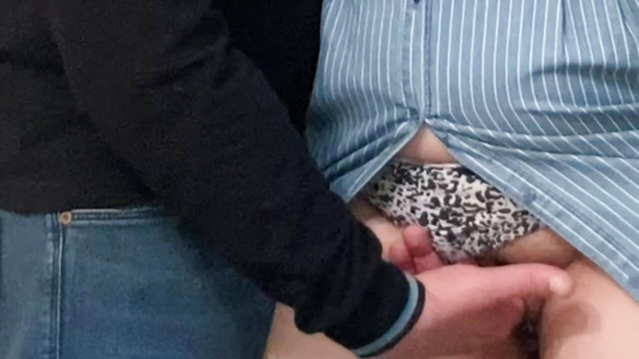 Perverted Stranger Rubbed My Pussy in the Crowded Subway