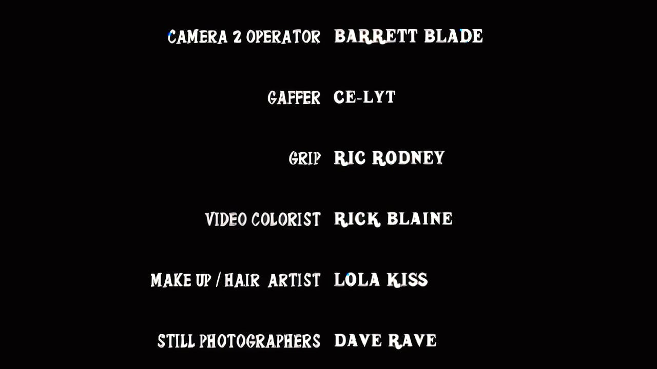 A vörös hajú 18 éves Ann Kelley arcára kerül