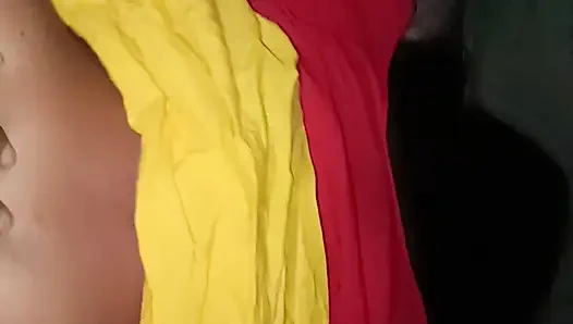 Deshi stiefmutter jubelt ehemann sex mit stiefsohn in-position