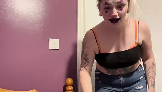 Clown, stiefschwederin entdeckt dich, wichsanleitung