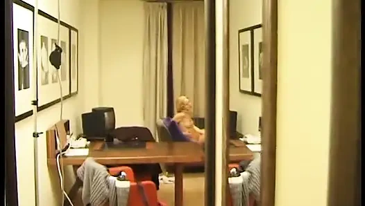 Heiße teen-blondine, amateur-sex mit dickem schwanz