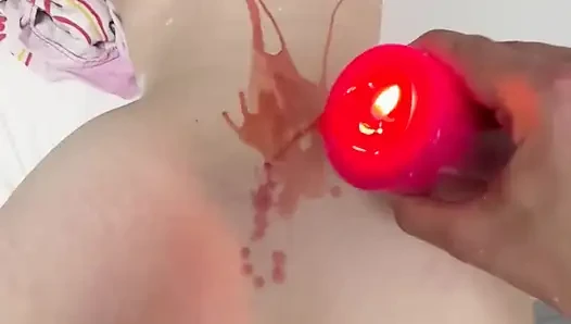 Sesi hot sambil pakai lilin