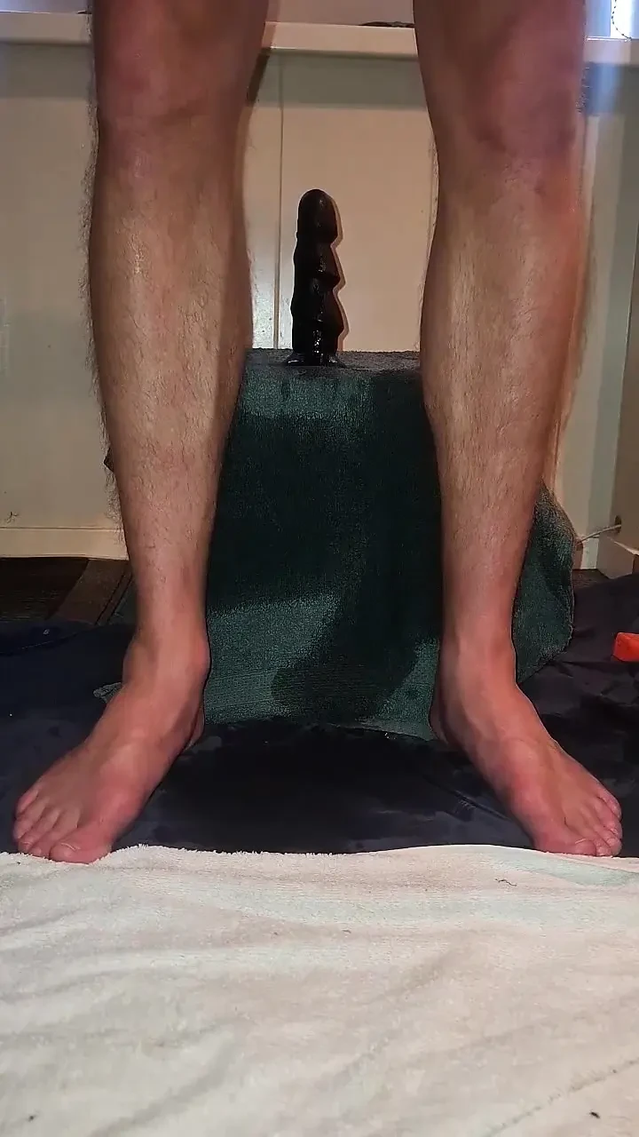 Hot Solo Male Riding His Toy Till Orgasm