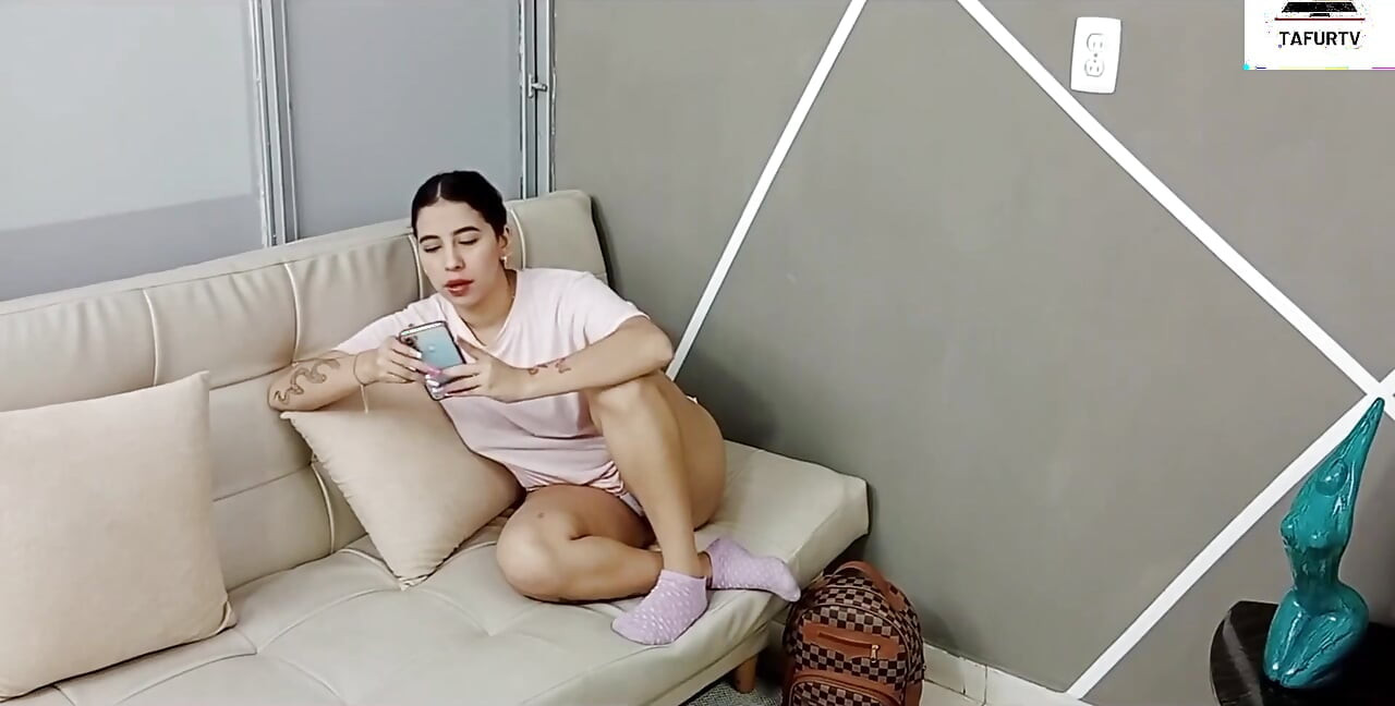 I Take Advantage of Being Alone at Home to Masturbate but My Stepfather Arrives and Ends up Giving Me Dick for Horny- Full Story