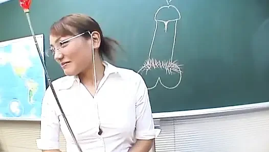 She Tied up and Gave Best Blowjob Ever