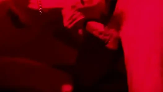 Felipe Quintana'nın Eşcinsel Sauna'da Ethan Duarte tarafından Kullanılması