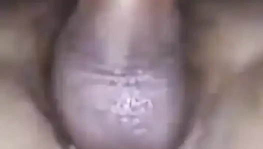 Gadis sange ini lagi asik ngentot kontol temannya sampai lubangnya menganga lebar dan dicrot di dalam